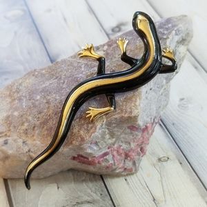 Vintage Black and Gold Lizard Brooch